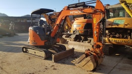ZX35(19,06) 주기장, 판매가 3250만원 - 버켓3종 - 중고미니굴삭기 - 고려종합건설기계 ZX35(19,06) 주기장, 판매가 3250만원 - 버켓3종
