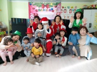 [부평구/청천동/완두콩어린이집]12월3주크리스마스 인형극 관람 - ♪……… 연간행사 - 완두콩 어린이집 ♥ [부평구/청천동/완두콩어린이집]... 
