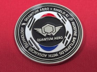 퀀텀에어로(주) 드론제품 기념코인 [5cm,2종류,니켈도금] - 코인,메달,뱃지,지휘봉,성판 - 학사몰 퀀텀에어로(주) 드론제품 기념코인 [5cm,2종류... 