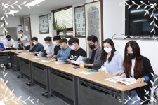 2022년 장학금 전달식 - 종회 공지란(공식 공지사항) - 한양조씨원주목사공파종회 2022년 장학금 전달식