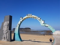 3.21.토/모세의 기적,신비의 바닷길 #무창포해수... 토/모세의기적 무창포,여우섬,무료족욕장... 토/모세의 기적,신비의 바닷길 #무창포해수욕장... 