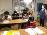 음악 수업 - 12월 - 2021년 프로그램 - 반여어깨동무지역아동센터 음악 수업 - 12월