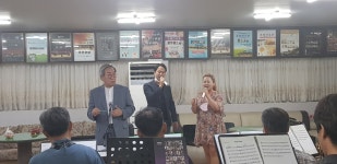 미리내색소폰오케스트라의 평창군민과 함께 하는 힐링콘서트 2022... 민은홍 미리내색소폰오케스트라의 평창군민과 함께 하는 힐링콘서트 2022... 