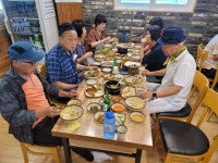 2022.07.17일통영슬이내식당.미래사편백숲길달아공원동피랑.나폴리하모횟집 - ★통영남해목포안면 ★ - 하루방과산행 하루방과산행