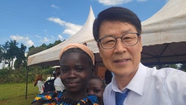 Day 3: Bible Conference at ABAD ROCK PCMA Church in Kitale, Kenya - 담 임 목 사 - (순복음)반석교회 Day 3: Bible Conference... 