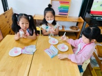 ＜공룡프로젝트＞화산 꾸미기 - 눈송이반(7세) - 소촌어린이집 ＜공룡프로젝트＞화산 꾸미기