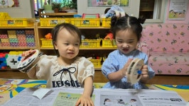 (미술)동글동글 얼굴 탬버린을 만들어요 - 초록별반(.2세)놀이활동~ - ☆~별수아 어린이집~☆ (미술)동글동글 얼굴 탬버린을 만들어요