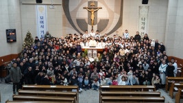 주안5동 노동자 성요셉성당 가족사진 - 행사사진 - 주안5동천주교회 주안5동 노동자 성요셉성당 가족사진