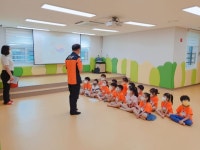 (6/27)119청소년단 입단식 및 소방안전교육~♡^^ - 2022 열매반(3,4,5세) - 국공립 화순 천재어린이집 (6/27)119청소년단 입단식 및... 