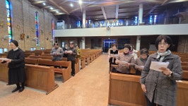 평화의 전당에서 파티마 성모님 모셔 오기 - ♡ 행사사진 - 천주교 전주교구 용머리성당 평화의 전당에서 파티마 성모님 모셔 오기