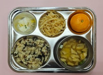 12월 19일(금)급간식 사진 - 오늘의 식단 - 은영유치원 12월 19일(금)급간식 사진