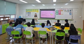 진로체험 요리조리 고고! 활동사진 - 센터사진 - 김해시가족센터 김해시가족센터