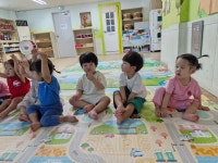 내가 좋아하는 쓰기도구로 끼적여요&영어 - ☺3세 뿌리3반☺ - 행복엔젤유치원 엔젤어린이집 내가 좋아하는 쓰기도구로 끼적여요&영어