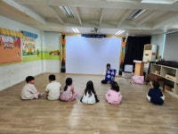 🌟하늘)영어 /거미🕷 - ☺7세 하늘반☺ - 행복엔젤유치원 엔젤어린이집 🌟하늘)영어 /거미🕷