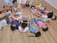 체육시간- 코퍼밴드&라텍스밴드 - ☺4세 새싹2반☺ - 행복엔젤유치원 엔젤어린이집 체육시간- 코퍼밴드&라텍스밴드