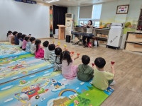 오르프-핸드벨 연주 - ☺5세 꽃잎반☺ - 행복엔젤유치원 엔젤어린이집 오르프-핸드벨 연주