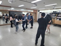 장애인댄스스포츠생활체육교실 12회차 - 장애인평생교육 - 사)김해서부장애인자립생활센터 장애인댄스스포츠생활체육교실 12회차