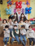 졸업식🎓 - 높은하늘반(6,7세) - 둥근별어린이집 둥근별어린이집
