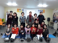 실버통합교육강사,실버체조,노인심리상담사,실버놀이,실버요가,치매예방강사,실버교육전문가,노인건강운동,자격증과정 - 천년웃음치료연구소... 
