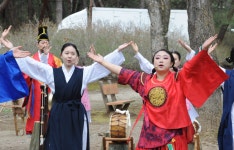 ‘2025 장릉 도깨비놀이’ 상설공연 - 이모저모 풍광 - 뱃말이야기 ‘2025 장릉 도깨비놀이’ 상설공연
