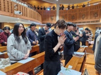 2025년 주님성탄대축일 세례식-2 - 본당행사사진(2025년) - 천안 쌍용동 성당 2025년 주님성탄대축일 세례식-2