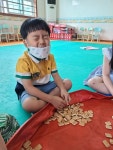 (체험활동) 건빵을 활용한 오감활동 1 - 바다반(6세) - 현풍아이세상어린이집 현풍아이세상어린이집