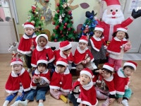 (메리 💗 크리스마스 🎄) - ┌23[노랑별님반]───☆┐ - 김해큰세상어린이집 (메리 💗 크리스마스 🎄)