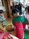♧특별활동＜뮤직컴＜딸기가 좋아 - 별빛반 - 사랑해어린이집♡ ♧특별활동＜뮤직컴＜딸기가 좋아