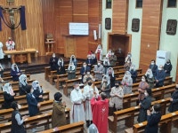 주님 수난 성 금요일 - 본당 행사사진 - 천주교 대구대교구 송현성당 천주교 대구대교구 송현성당