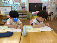 7월 10일 금요일＜체육, 젤링영어, 두더러닝, 자유놀이, 슈츠파＞ - 5세 넓은바다반 - 세상의 중심 가온어린이집 7월 10일 금요일＜체육... 