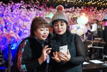 가수나영이 팬카페 2022 송년회 사진 영상 제1부 - 송년회 사진 영상 - 가수 나영이 팬카페 가수나영이 팬카페 2022 송년회 사진 영상 제1부