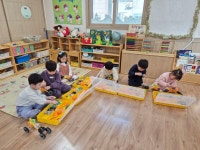 창의로봇~자전거 만들기🚲 - 특강(영어,체육,창의로봇,웅변,골프,발레) - 사랑의열매어린이집 창의로봇~자전거 만들기🚲