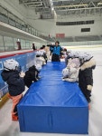 선학국제 빙상 경기장에 다녀왔어요(2) - 온유반 이야기 - 사랑의열매어린이집 선학국제 빙상 경기장에 다녀왔어요(2)