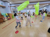 체육 - 7세 푸른숲속반 - 숲사랑유치원 체육