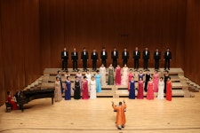 수원시니어합창단 제14회 정기연주회 성료 - SSC 행사 및 공지사항 - 수원 시니어합창단 수원시니어합창단 제14회 정기연주회 성료