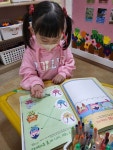 4월 교재활동 선긋기 - 2022년 즐거운반 사진 - 재능스쿨 어린이집 4월 교재활동 선긋기