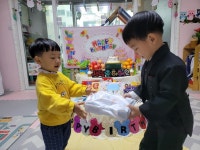 시환이 생일파티 - 2023년 즐거운반 사진 - 재능스쿨 어린이집 시환이 생일파티
