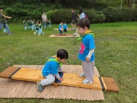 유아숲 축제에 다녀왔어요 - 들꽃향기 사진첩 - 산들 어린이집 유아숲 축제에 다녀왔어요