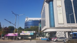 "한강변의 '걷기편한 녹색길'(동작역~여의나루) 걷기"＜2021.10.23(토)＞ - 우리들의 이야기 - 八光友會 