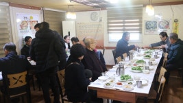 26.3/4 월례회의 (오산 흙가든 허브오리 찰흙구이) - 사진방... 전북제일고등학교17회 26.3/4 월례회의 (오산 흙가든 허브오리 찰흙구이)