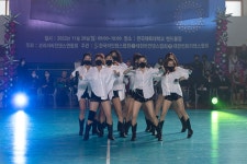 - 활동 사진첩 - 사)한국라인댄스협회 대구*경북지회&교육관 (TK라인댄스) 2022년 제1회 코리아라인댄스연합전국대회 페스티벌 시범단으로... 