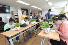 in 마음 : 장애인 정서돌봄 원예교실 - 서대구주간보호센터 7월 29일 - 원예 in 마음 : 장애인 정서 돌봄 원예교실 6회차(스킨답서스 만들기)