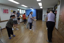 7월 4일 - 닐리리YA_국악여행(국악 교실) 7회차 - 2025년 국악(닐리리YA) - 서대구주간보호센터 7월 4일 - 닐리리YA_국악여행(국악 교실) 7회차