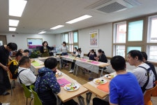 10월 14일 - 원예교실 4회차 (카나페 만들기,씨앗 심기) - 2025년 원예교실 - 서대구주간보호센터 10월 14일 - 원예교실 4회차 (카나페 만들기... 