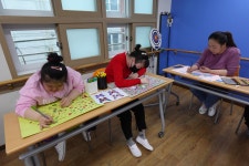 4월 9일 - 서양화 미술교실 14회차 - 2026년 서양화 미술교실 - 서대구주간보호센터 4월 9일 - 서양화 미술교실 14회차