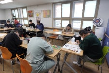 12월 3일 - 서양화 미술교실 22회차 - 2025년 서양회 미술교실 - 서대구주간보호센터 12월 3일 - 서양화 미술교실 22회차