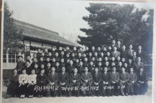 제 44회 졸업사진 - 일반 사진 - 서천초등학교총동문회 제 44회 졸업사진