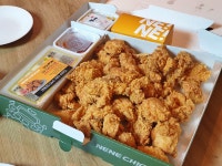 제주 연동에서 포장해온 네네치킨 순살 후라이드 연유볼은 서비스 - 제주도맛집 - [제주선일] 제주도 여행 관광 여행코스 숙소 정보 가득 카페 제주... 