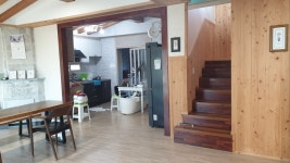 경남고성전원주택..고성읍 외곽의 바다 가깝고 살기 좋은 위치의 정남향 주택과 조금 떨어진 곳의 텃밭까지 일괄 매매 - ♣ 금주의 추천매물... 