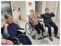 실버체조 프로그램&감각자극 프로그램 - 요양원 일상 - 제천실버홈.제천실버홈주간보호 실버체조 프로그램&감각자극 프로그램